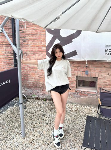 조던 1 x 트래비스 스캇 레트로 로우 OG SP 미디움 올리브 DZ4137-106 photo review