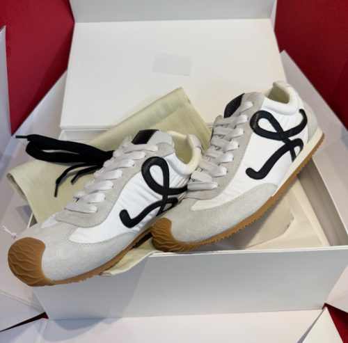 【👑2025 인기 순위 TOP1】LOEWE Ballet Runner 2.0 나일론 소가죽 라이프 캐주얼화 화이트 LLBR282X01-2101 photo review