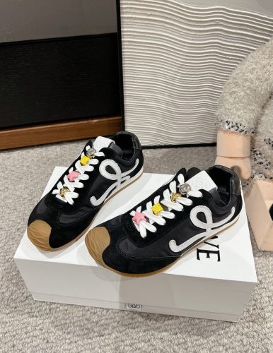 【🥰2025 핫한 신상】LOEWE Ballet Runner 2.0 나일론 소가죽 라이프 캐주얼화 블랙 M816282XB3-1102 photo review