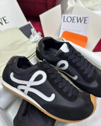 【🥰2025 핫한 신상】LOEWE Ballet Runner 2.0 나일론 소가죽 라이프 캐주얼화 블랙 M816282XB3-1102 photo review