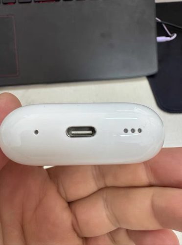 【🎶히트 상품】Apple AirPods Pro 2 MagSafe 충전 케이스 (USB‑C 충전 포트) 리얼 무선 이어폰 photo review